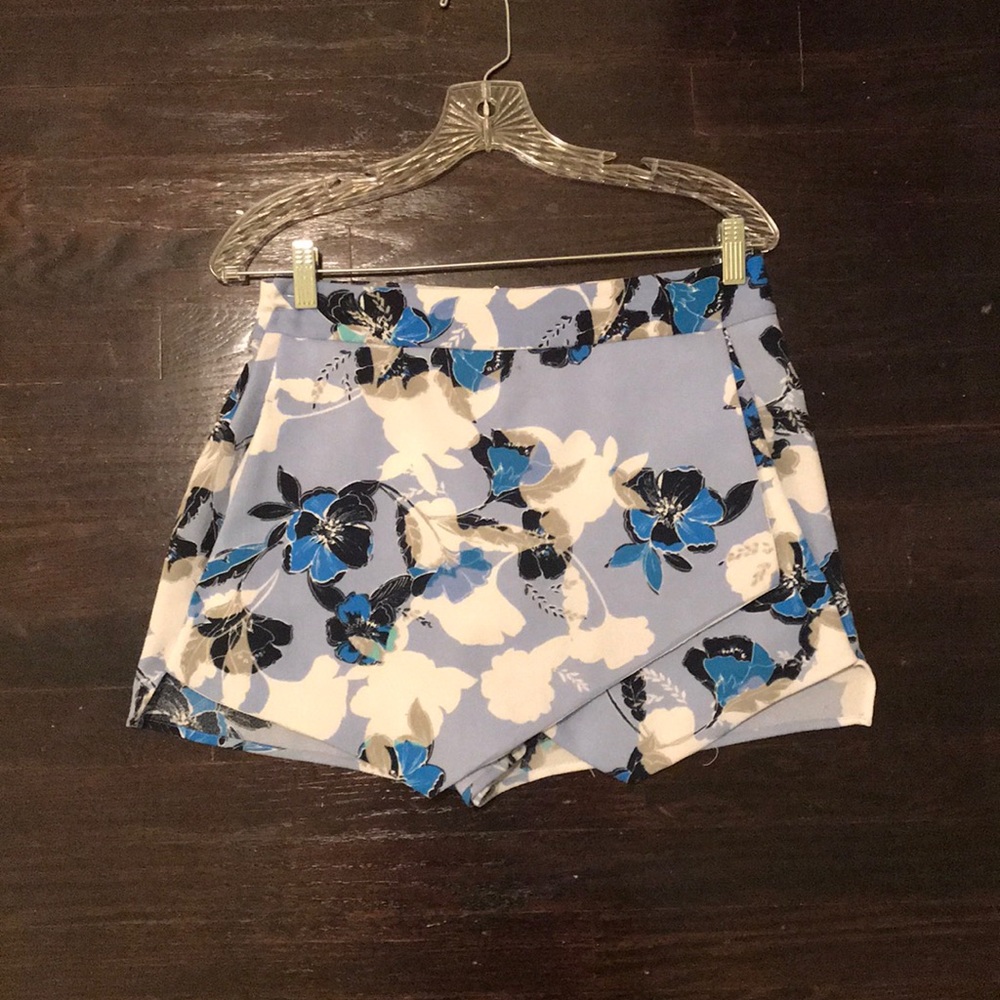 Skirt/shorts